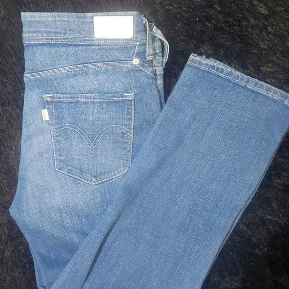 Levis white tag ladies' mid-rise skinny jeans, size 12, 30" waist - Picture 5 of 13